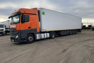 Chłodnia * Naczepa KOGEL chłodnia THERMO KING SLX E 300